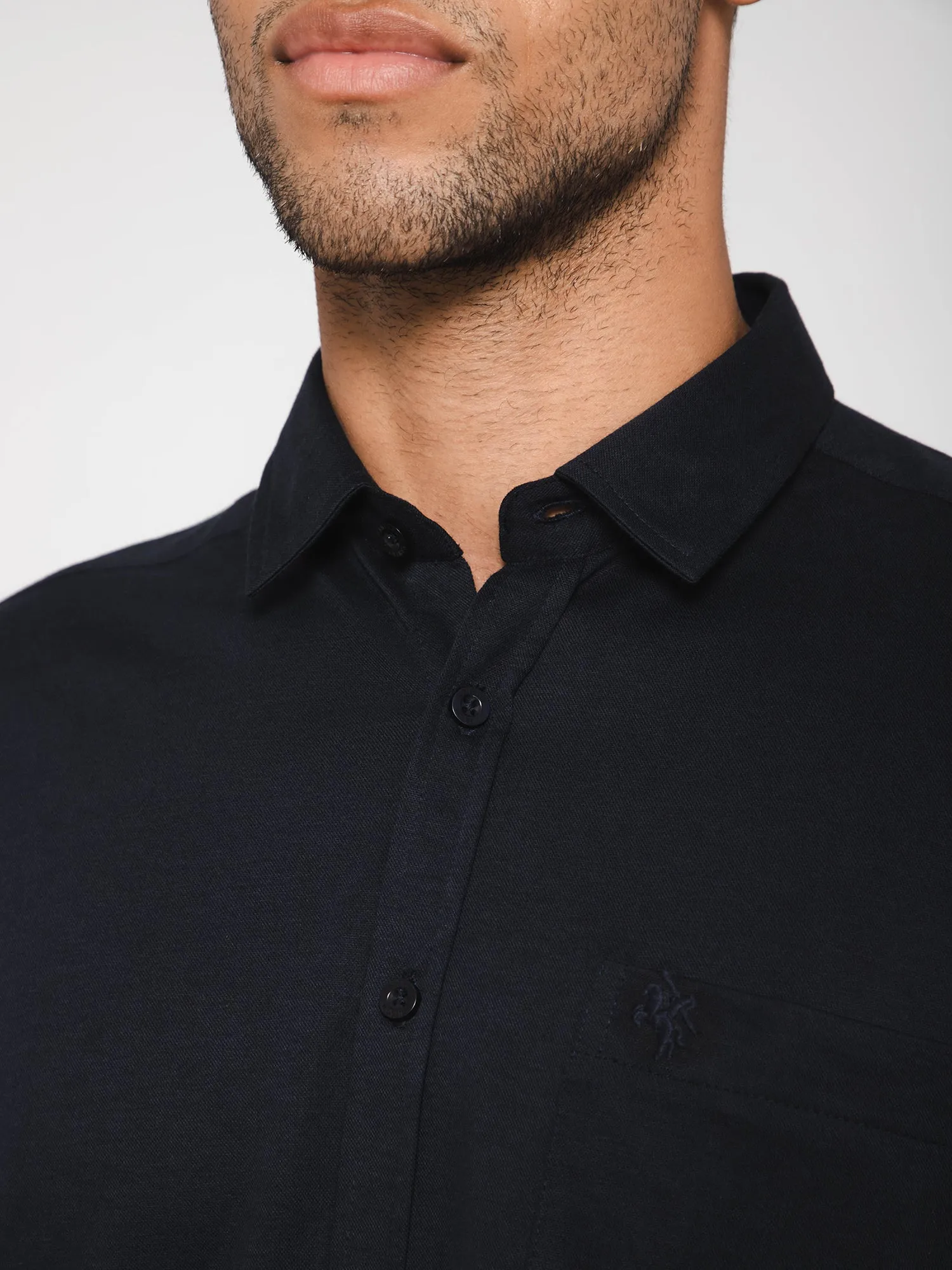 Cantabil Cotton Blend Solid Navy Blue Full Sleeve Casual Shirt for Men with Pocket