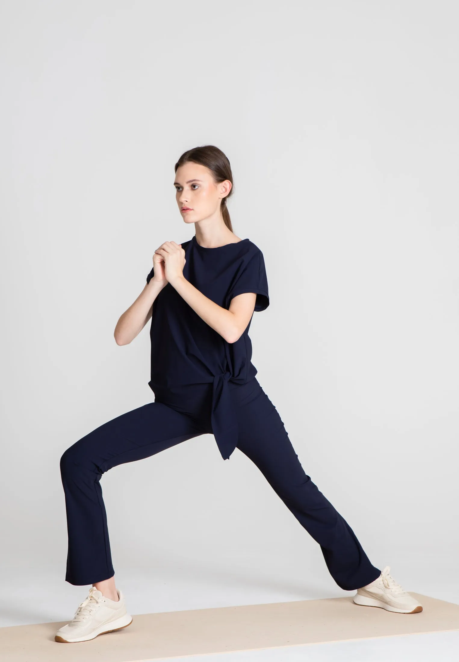 The Cropped Sport Pants - Blue Opaque